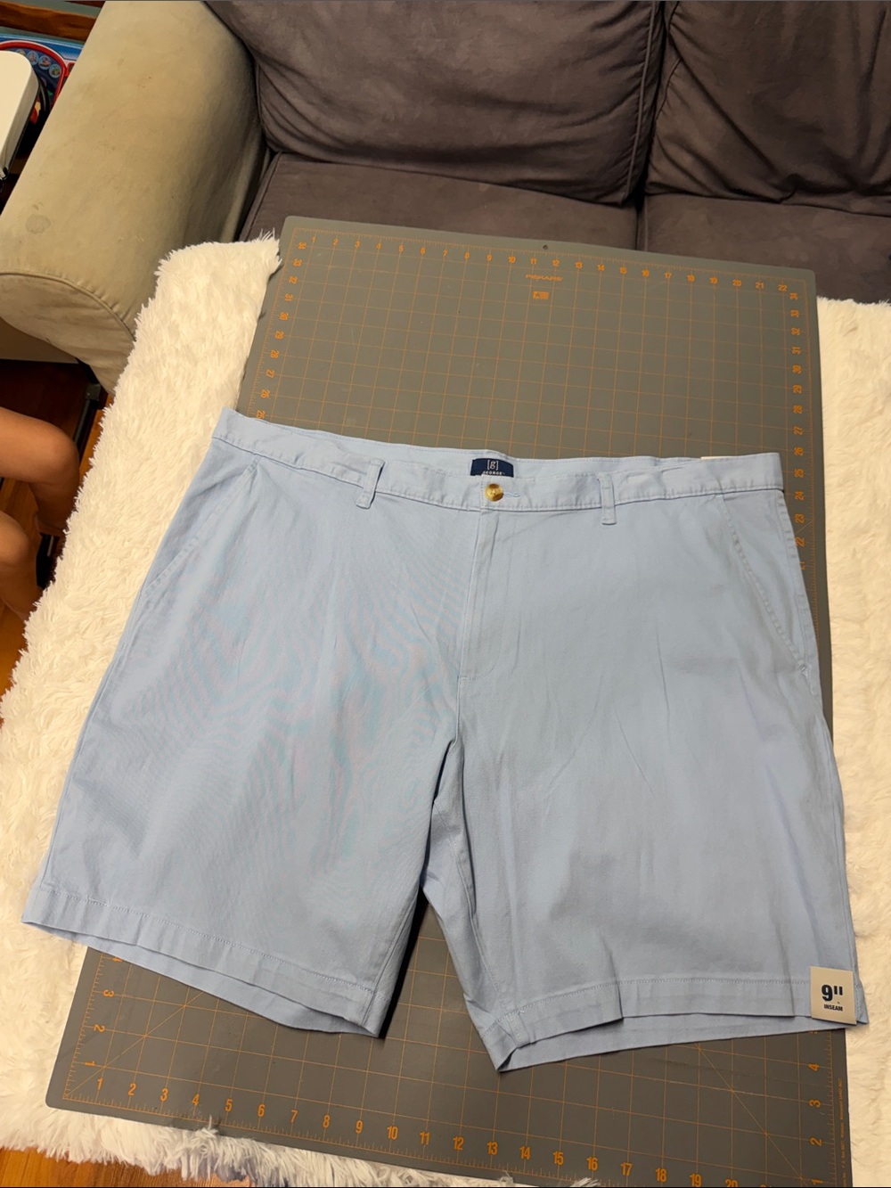 Men's Light Blue Casual Shorts - Classic Fit 46